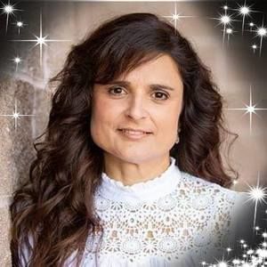 Meet your Posher, Deana